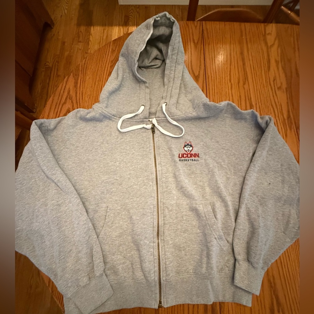 UConn Basketball Gray Boxy Zip Up  Hoodie